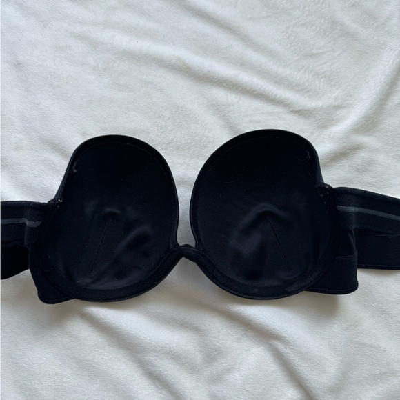 Victorias Secrect Very Sexy strapless bra - Picture 4 of 4